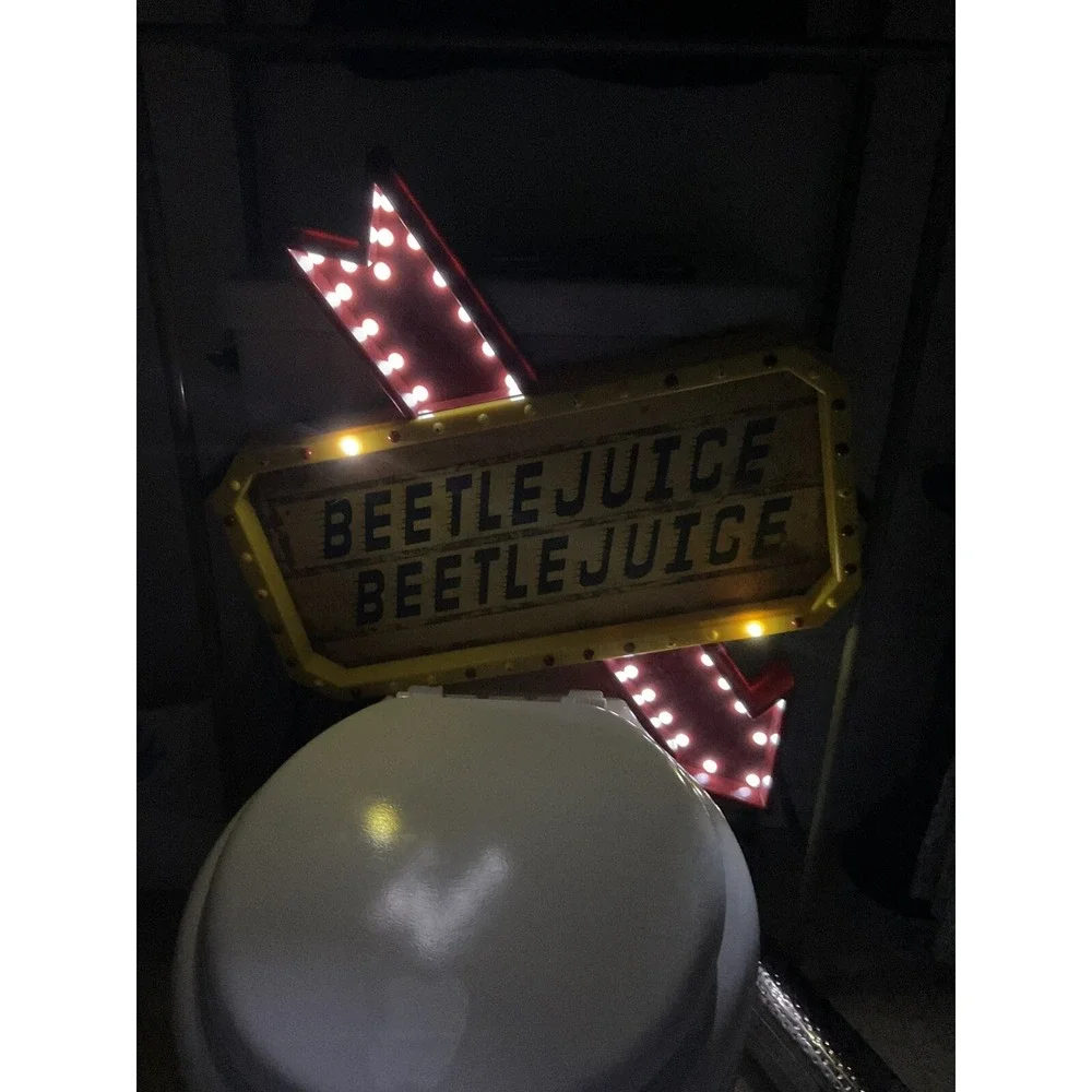 NEW Beetlejuice 26